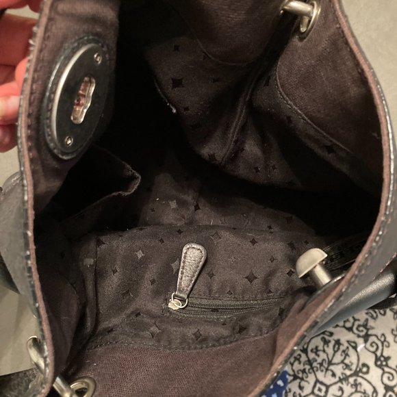 Black Leather Fossil Purse - Picture 5 of 9